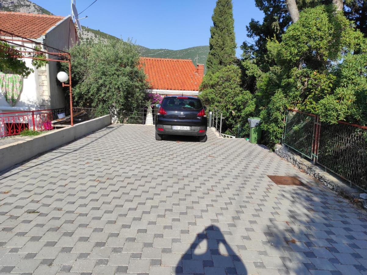 Apartman Martic Klek Luaran gambar